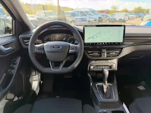 FORD Focus 1.0 MHEV ST-Line Automat