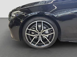 MERCEDES-BENZ C 220 d Swiss Star AMG Line