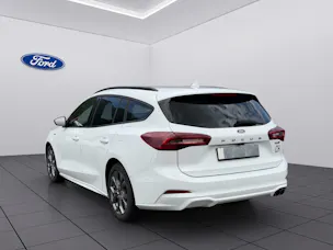FORD Focus 1.0i EcoB Hybrid 155 ST-Line X