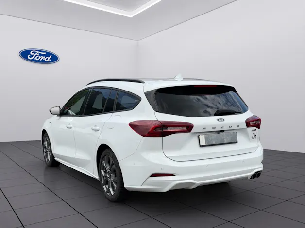 FORD Focus 1.0i EcoB Hybrid 155 ST-Line X