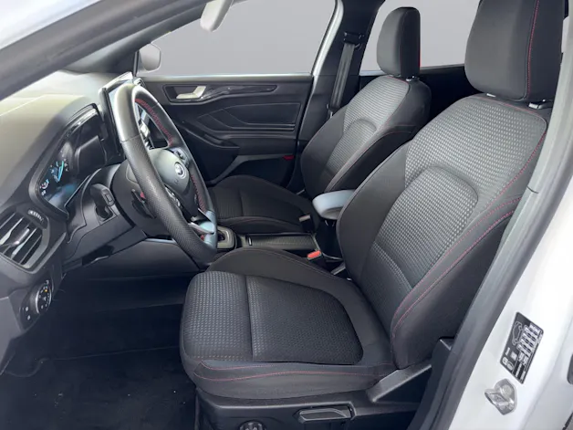 FORD Focus 1.0i EcoB Hybrid 155 ST-Line X