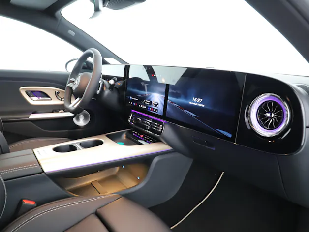 MERCEDES-BENZ CLA SB 350 4M 85 kWh EQ