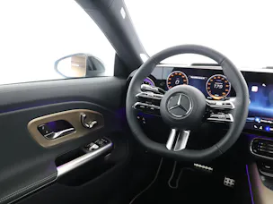 MERCEDES-BENZ CLA SB 350 4M 85 kWh EQ