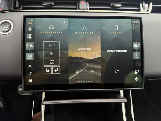 Land Rover Range Rover Evoque 1.5 T 270e Hoxton Edition