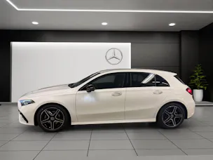MERCEDES-BENZ A 200 Night Star 7G-DCT