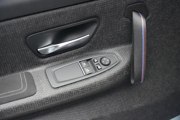 BMW M4 Coupé CS DKG *Frozen Dark Blue* *CH-Fahrzeug* *ohne OPF*