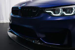 BMW M4 Coupé CS DKG *Frozen Dark Blue* *CH-Fahrzeug* *ohne OPF*