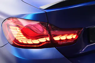 BMW M4 Coupé CS DKG *Frozen Dark Blue* *CH-Fahrzeug* *ohne OPF*