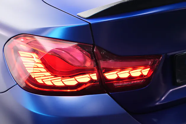 BMW M4 Coupé CS DKG *Frozen Dark Blue* *CH-Fahrzeug* *ohne OPF*