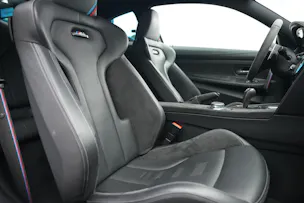 BMW M4 Coupé CS DKG *Frozen Dark Blue* *CH-Fahrzeug* *ohne OPF*