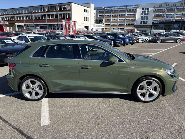 AUDI A3 Sportback 35 TDi S-Line S-Tronic Automat