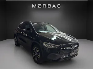 MERCEDES-BENZ GLA 200 4MProgressive 8G