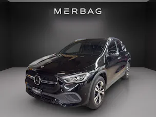 MERCEDES-BENZ GLA 200 4MProgressive 8G