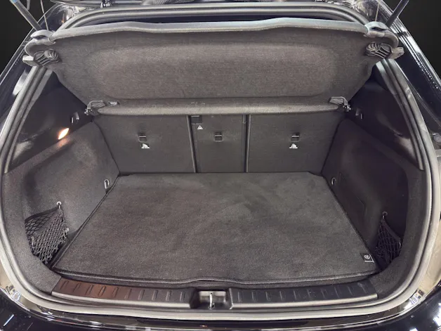 MERCEDES-BENZ GLA 200 4MProgressive 8G