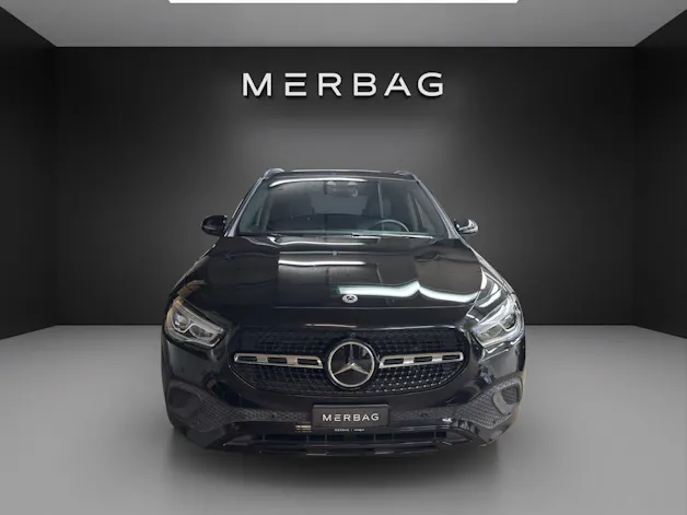 MERCEDES-BENZ GLA 200 4MProgressive 8G