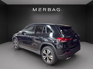 MERCEDES-BENZ GLA 200 4MProgressive 8G