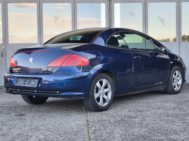 PEUGEOT 307 CC 2.0 16V Dynamic