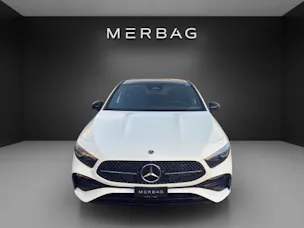 MERCEDES-BENZ A 200 Night Star 7G-DCT