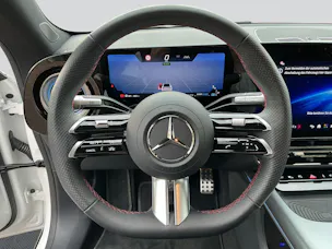 MERCEDES-BENZ CLA 200 8G-DCT AMG Line Night Paket