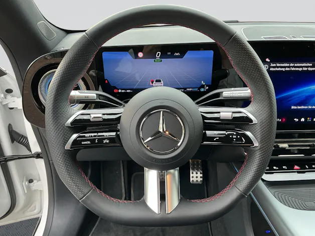 MERCEDES-BENZ CLA 200 8G-DCT AMG Line Night Paket