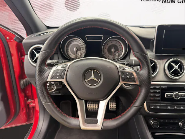 MERCEDES-BENZ GLA 250 AMG Line 4Matic 7G-DCT