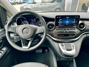 MERCEDES-BENZ EQV 300 lang