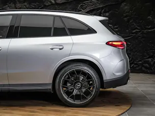 MERCEDES-BENZ GLC 300 d AMG Line 4Matic 9G-Tronic *Werksgarantie*21" Felgen*DIGITAL LIGHT*