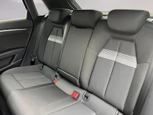AUDI A3 Sportback TFSI 85 kW S line Ambition S tronic