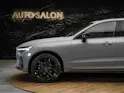 VOLVO XC60 B5 Benzin Mild Hybrid AWD Plus Dark Geartronic *Facelift*Werksgarantie*Panorama*Harman/Kardon*360° Kamera*