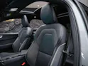 VOLVO XC60 B5 Benzin Mild Hybrid AWD Plus Dark Geartronic *Facelift*Werksgarantie*Panorama*Harman/Kardon*360° Kamera*
