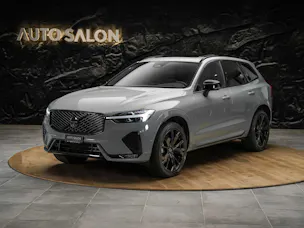 VOLVO XC60 B5 Benzin Mild Hybrid AWD Plus Dark Geartronic *Facelift*Werksgarantie*Panorama*Harman/Kardon*360° Kamera*