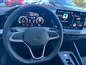 VW Golf 1.5 e TSI mHEV Trend DSG