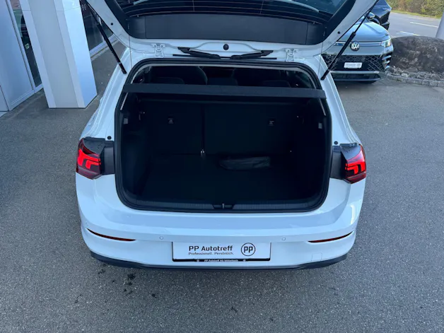 VW Golf 1.5 e TSI mHEV Trend DSG