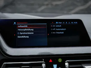 BMW M235i Gran Coupé xDrive *CH Auto*Panorama*Head Up*Harman/Kardon*