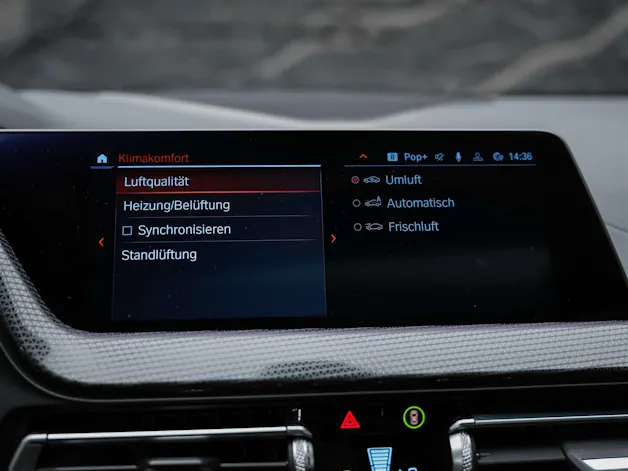BMW M235i Gran Coupé xDrive *CH Auto*Panorama*Head Up*Harman/Kardon*