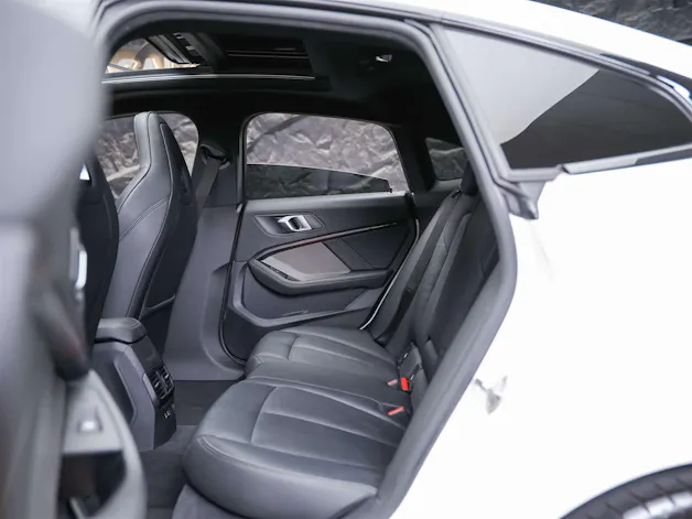 BMW M235i Gran Coupé xDrive *CH Auto*Panorama*Head Up*Harman/Kardon*