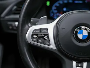 BMW M235i Gran Coupé xDrive *CH Auto*Panorama*Head Up*Harman/Kardon*