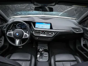 BMW M235i Gran Coupé xDrive *CH Auto*Panorama*Head Up*Harman/Kardon*