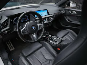 BMW M235i Gran Coupé xDrive *CH Auto*Panorama*Head Up*Harman/Kardon*