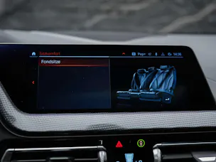 BMW M235i Gran Coupé xDrive *CH Auto*Panorama*Head Up*Harman/Kardon*