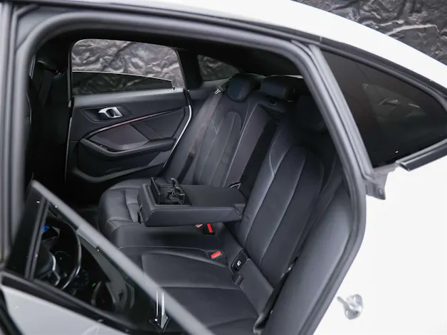 BMW M235i Gran Coupé xDrive *CH Auto*Panorama*Head Up*Harman/Kardon*