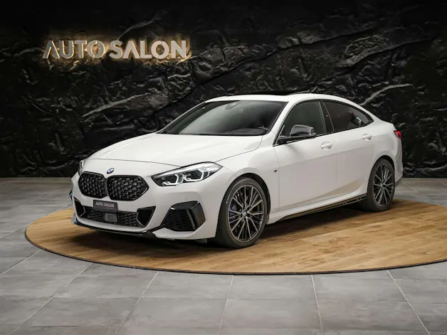 BMW M235i Gran Coupé xDrive *CH Auto*Panorama*Head Up*Harman/Kardon*
