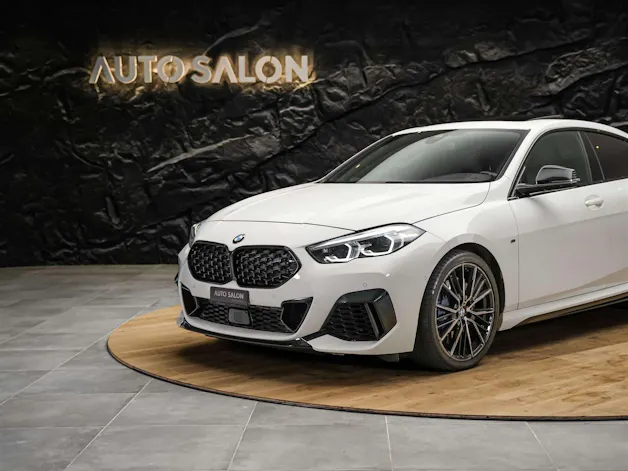 BMW M235i Gran Coupé xDrive *CH Auto*Panorama*Head Up*Harman/Kardon*