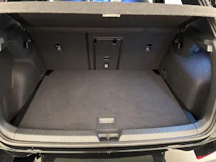 VW Golf 8 1.5 eTSI R-Line DSG