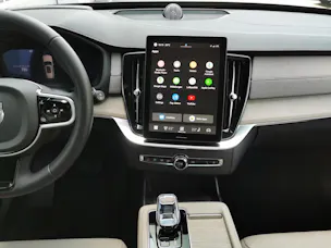 VOLVO XC90 2.0 T8 TE Ultra Dark eAWD