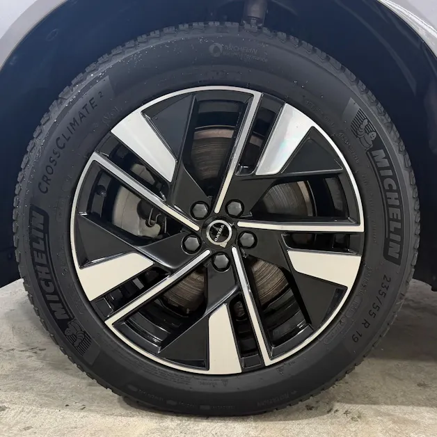 VOLVO XC60 2.0 T6 TE Plus Dark eAWD