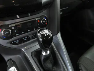 FORD Focus 1.6 SCTi Titanium