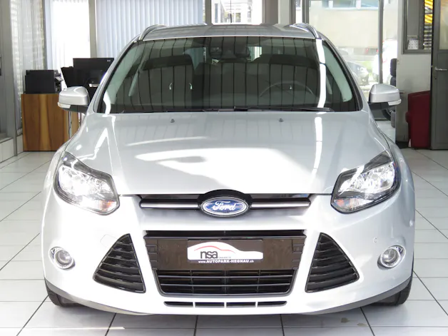 FORD Focus 1.6 SCTi Titanium