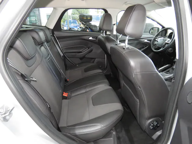 FORD Focus 1.6 SCTi Titanium