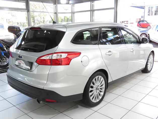 FORD Focus 1.6 SCTi Titanium